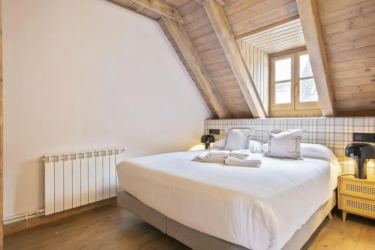 Luderna - Casa Con Terraza Codorna Villa Arties Spain