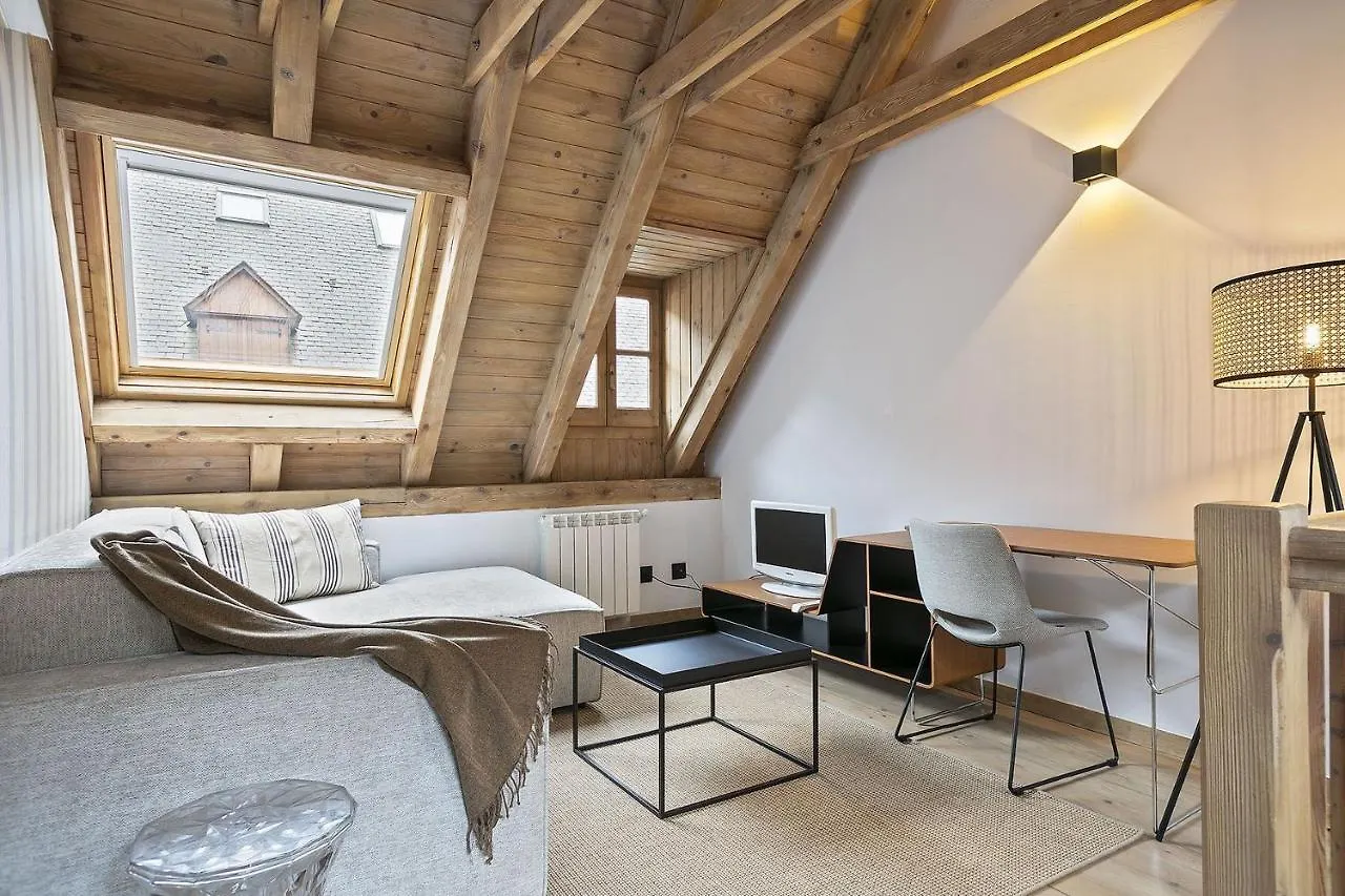 Villa Luderna - Casa Con Terraza Codorna Arties 0*,  Spagna